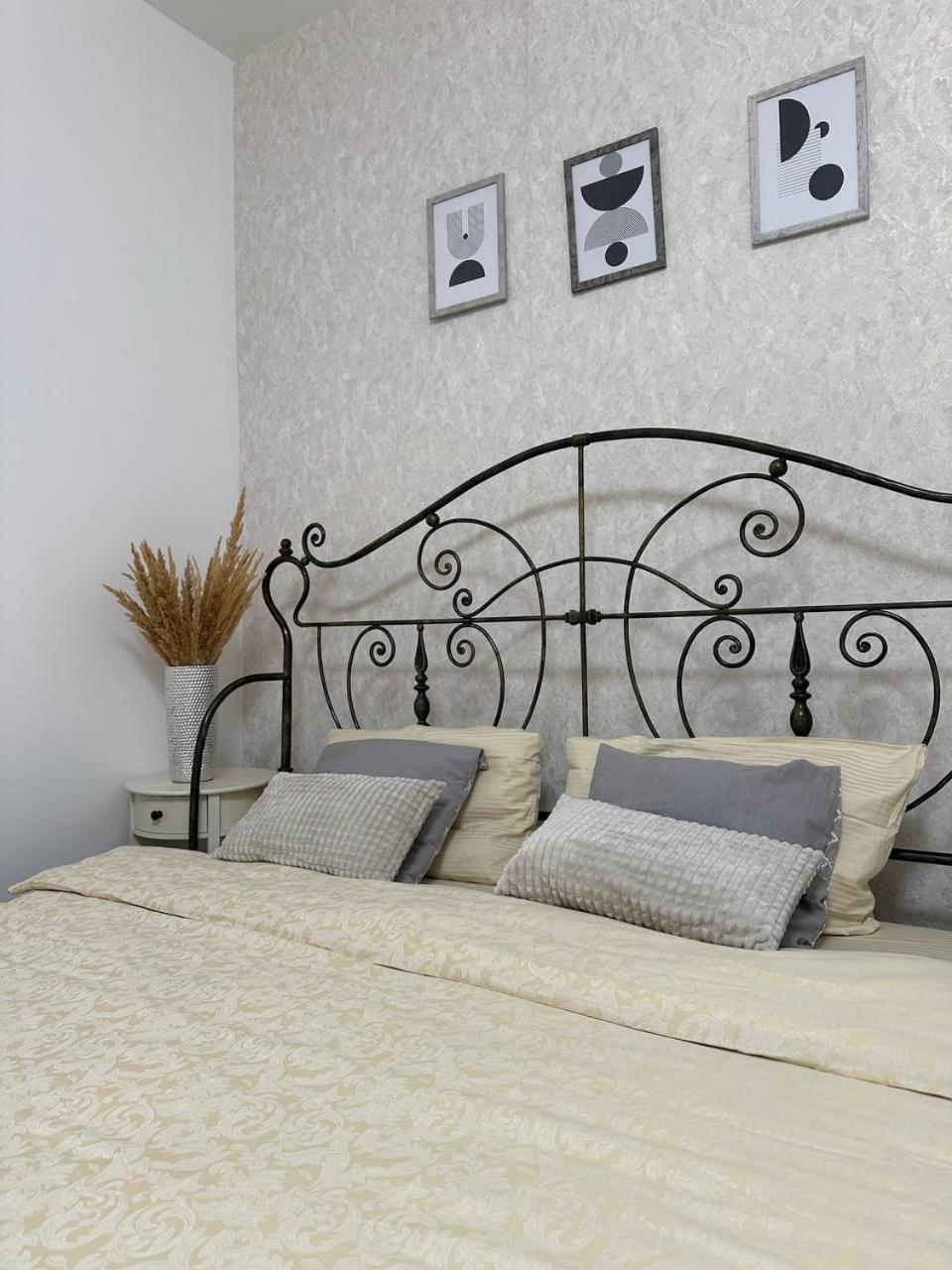 Rynok Square Apartment Lviv Exterior photo